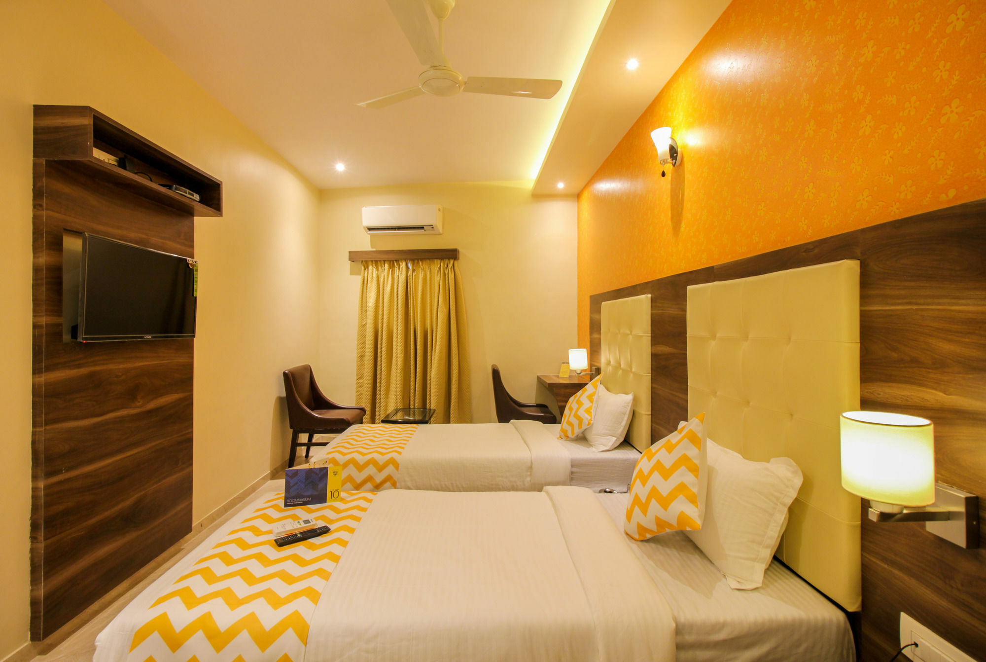 Fabhotel Atlas Plaza Andheri East 3*